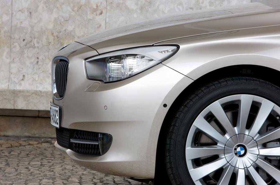  BMW 5-Series GT 2010 года  (фото 41 из 133)